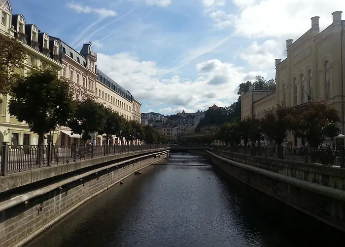 Daire Apartments Valencia Karlovy Vary